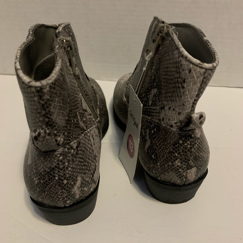 Girls' Graciela Snake Print Western Ankle Boots - - Picture 2 of 7